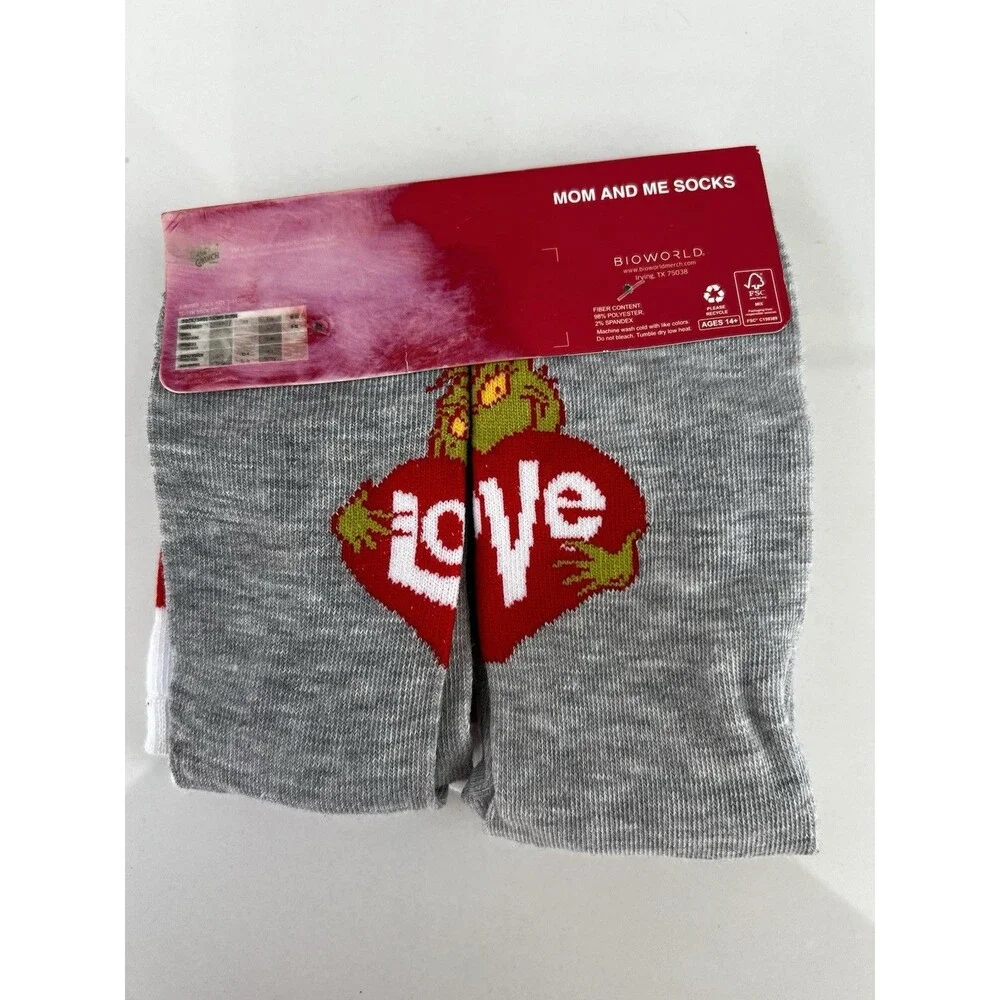 4 Pairs Grinch Christmas Socks Mom & Me Fit Women’s Shoe 5-10 & Youth Shoe 10-4